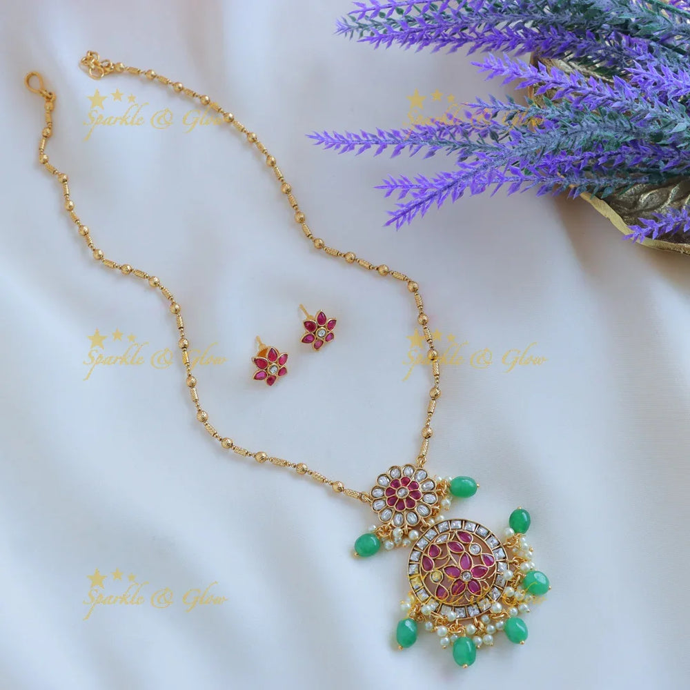 Sparkling Kemp Floral Antique pendant chain with green beads-Coral - Sparkle and Glow