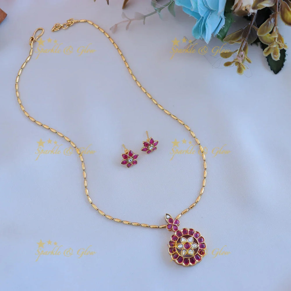 Beautiful Kemp Floral pendant chain-Navarathna - Sparkle and Glow