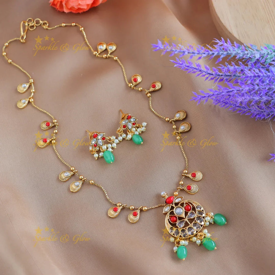 Beautiful Kemp Antique Floral pendant chain with green beads-Coral - Sparkle and Glow