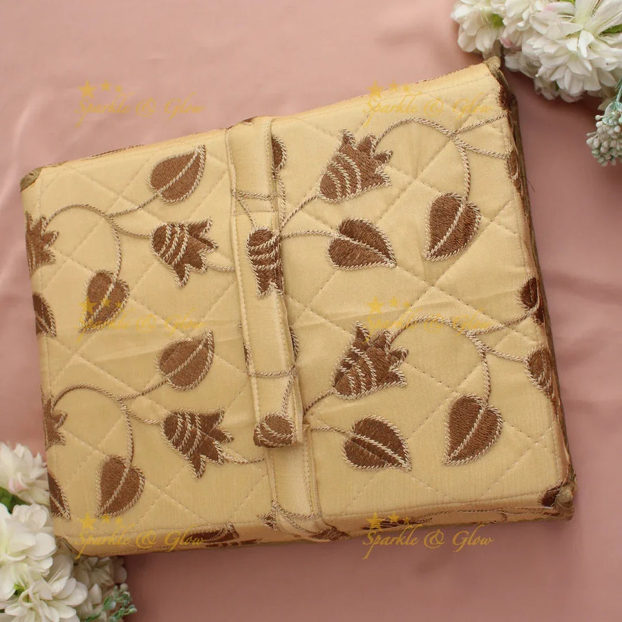 Flower and leaf embroidery jewellery organizer - Sparkle and Glow