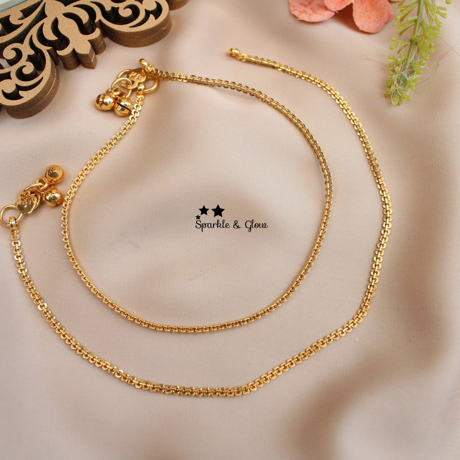 Minimal Gold Plated Anklets – Classic Box Chain Design (Pair) - Sparkle and Glow