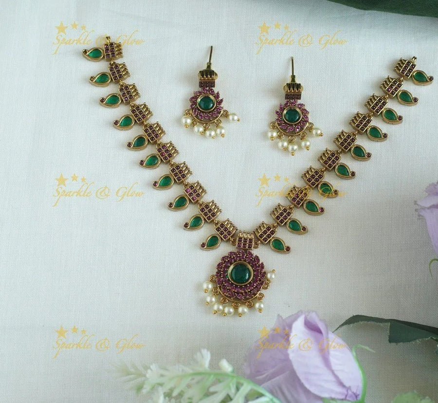 Beautiful Kerala design Antique Mango Emerald short necklace - Sparkle and Glow