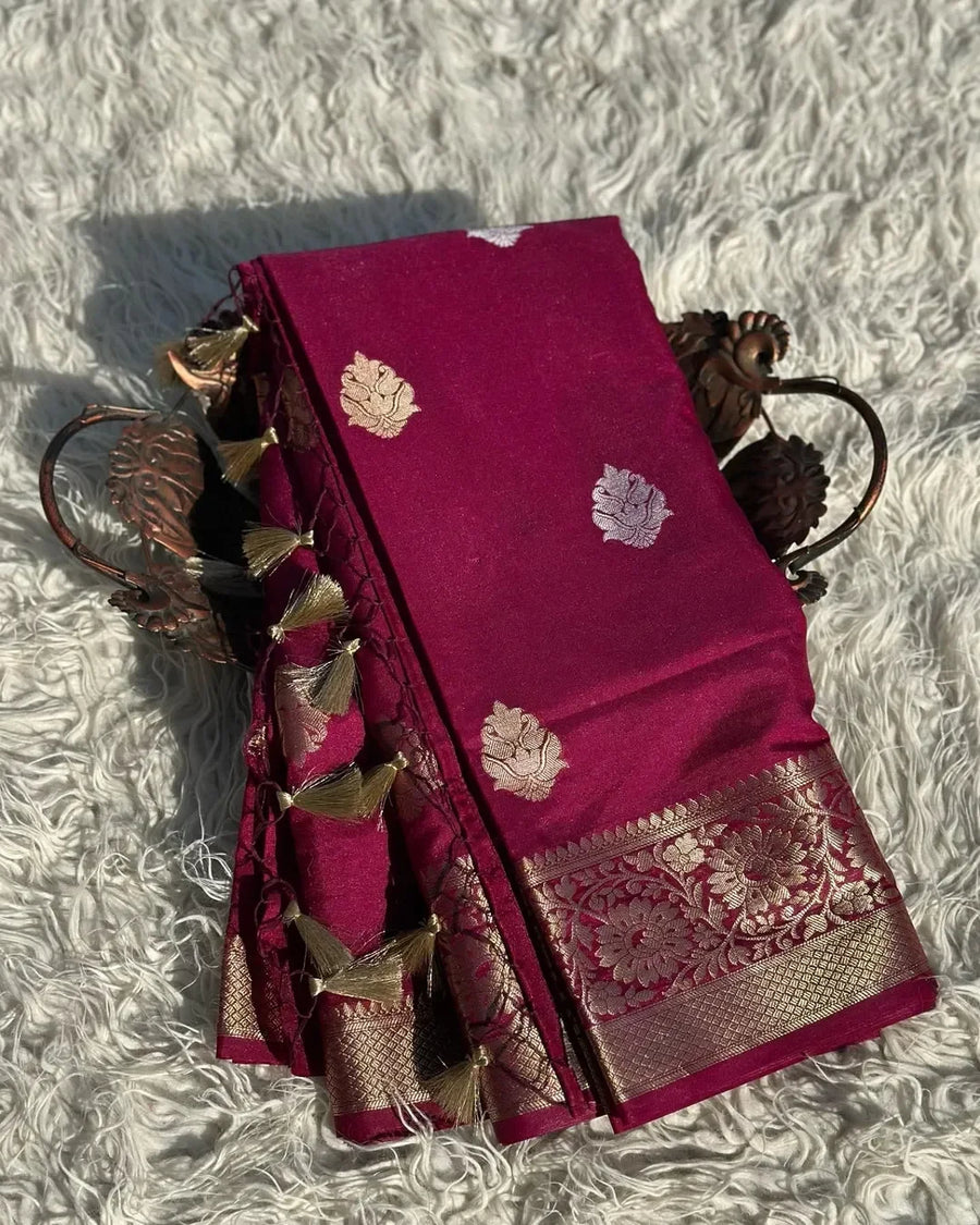 Banarasi semi Katan saree With exclusively weaving buties - Sparkle and Glow